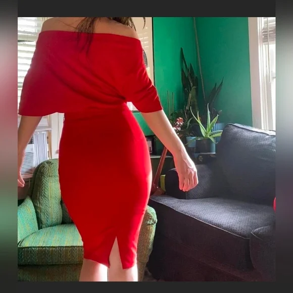 Alexia Admor Draped One Shoulder Red Dress - Picture 8 of 8